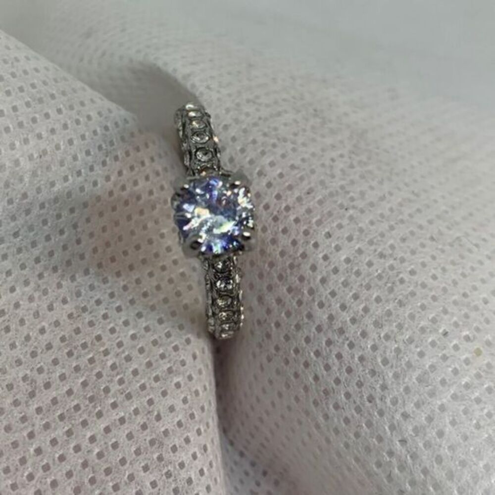 Princess style cz set with multi small cz band